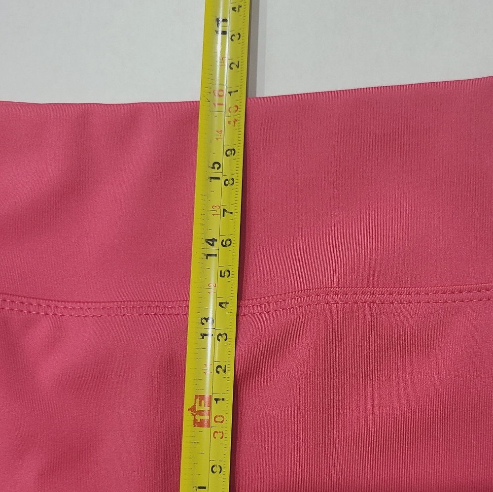 Tommy Bahama Golf Berry Pink Ruffle Hem Active Skort Sz XL - Picture 13 of 14